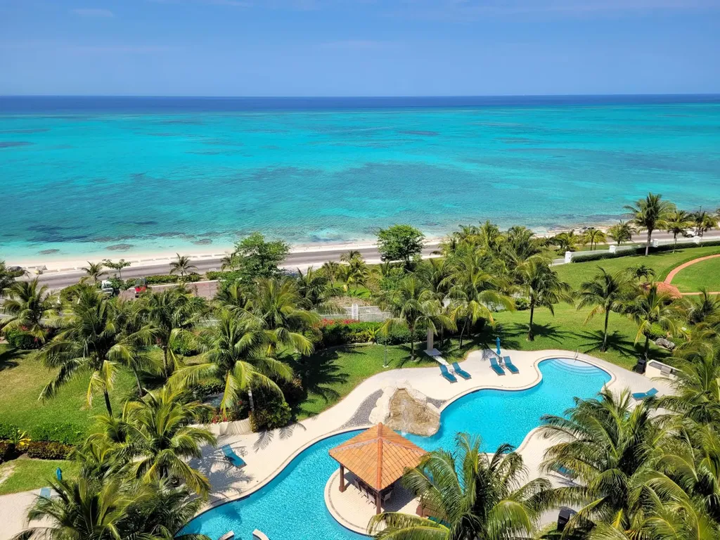 Caves Heights New Providence Paradise Island BS