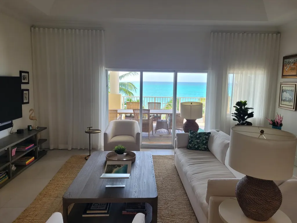 Caves Heights New Providence Paradise Island BS