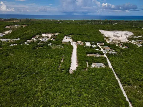 Exquisite Palms Lot #17 Eleuthera BS