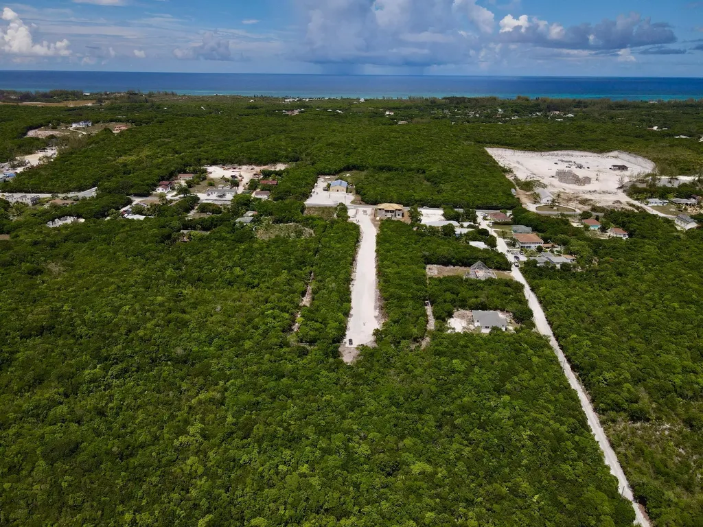 Exquisite Palms Lot #5 Eleuthera BS