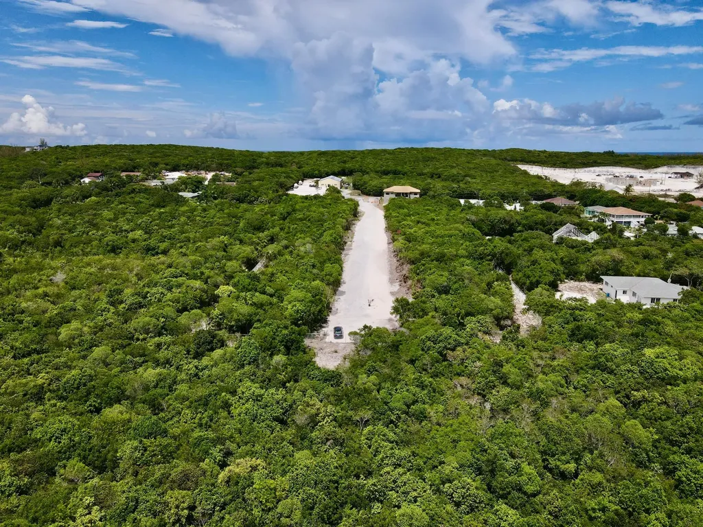Exquisite Palms Lot #5 Eleuthera BS