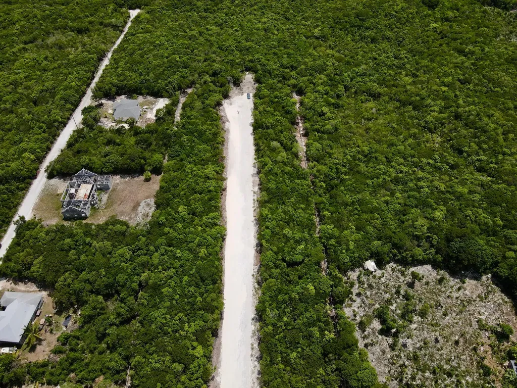 Exquisite Palms Lot# 18 Eleuthera BS