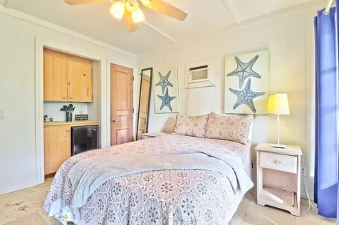 Alibi Alibi Abaco BS