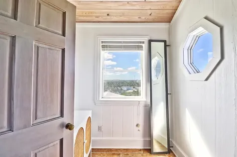 Alibi Alibi Abaco BS