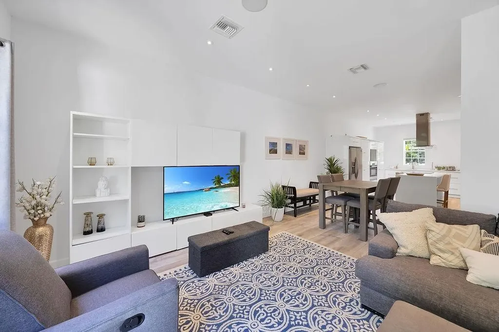 Balmoral New Providence Paradise Island BS