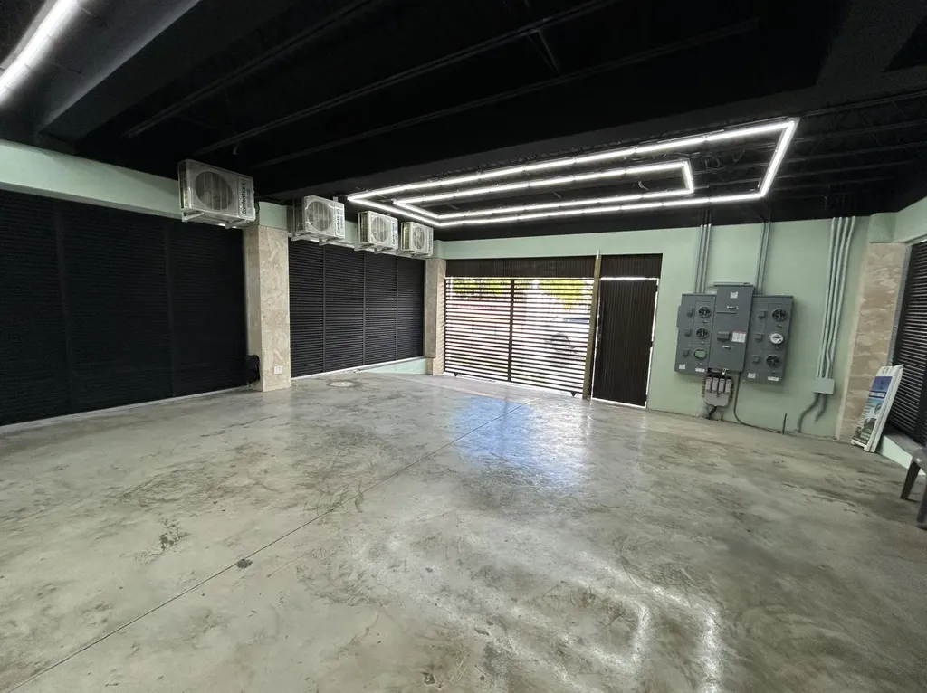 East Bay Street New Providence Paradise Island BS