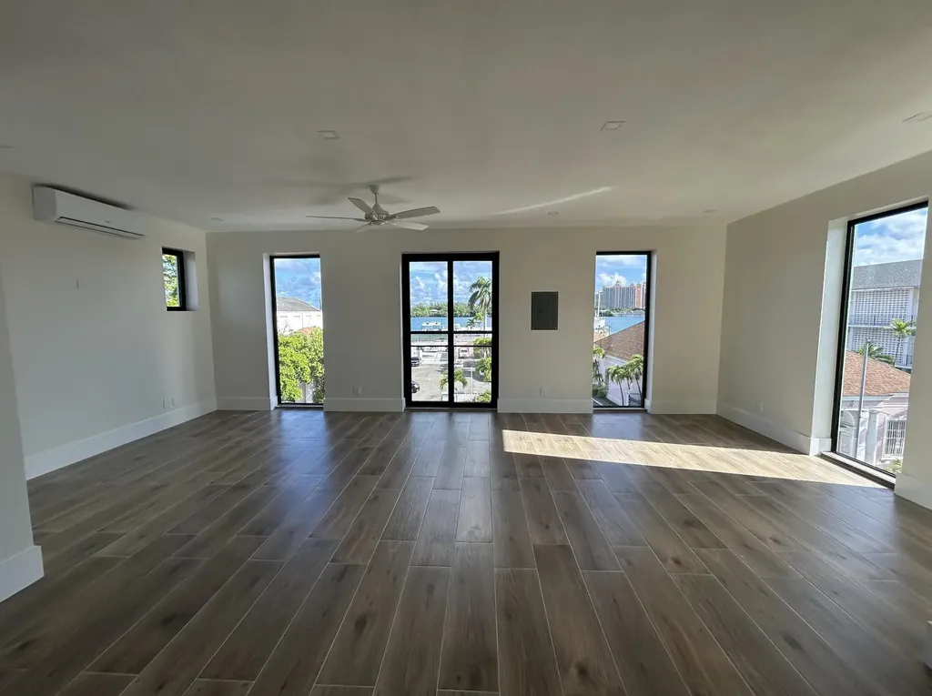 East Bay Street New Providence Paradise Island BS