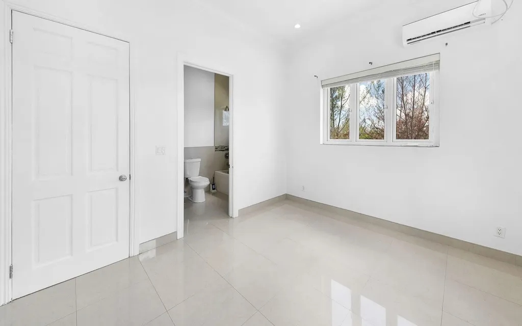 West Winds Kingfish Road New Providence Paradise Island BS