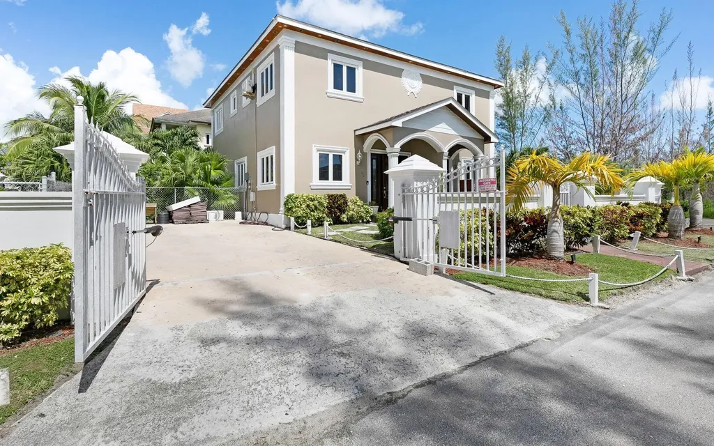 West Winds Kingfish Road New Providence Paradise Island BS