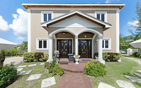 West Winds Kingfish Road New Providence Paradise Island BS