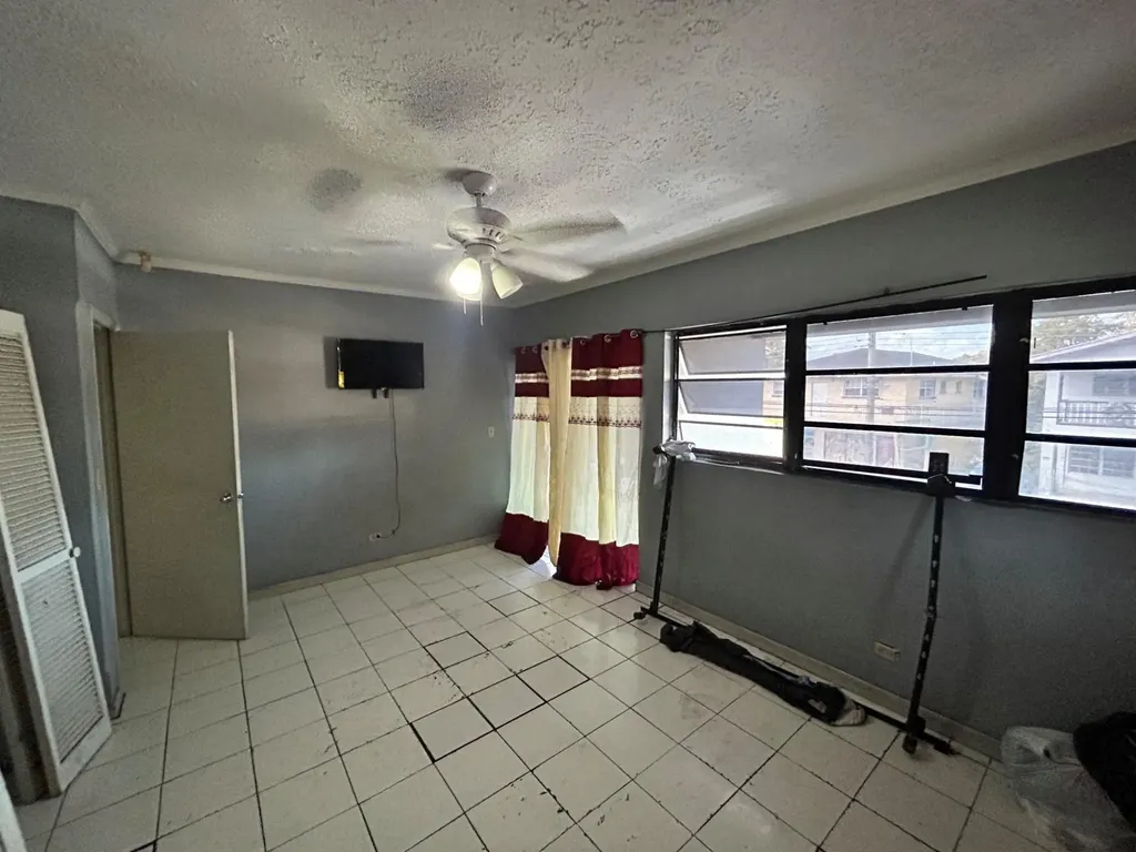 East Street New Providence Paradise Island BS