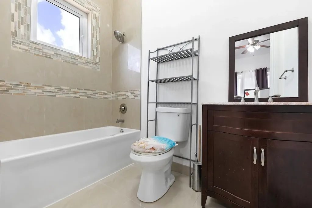 West Winds Kingfish Road New Providence Paradise Island BS