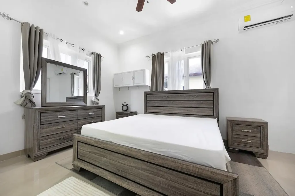 West Winds Kingfish Road New Providence Paradise Island BS