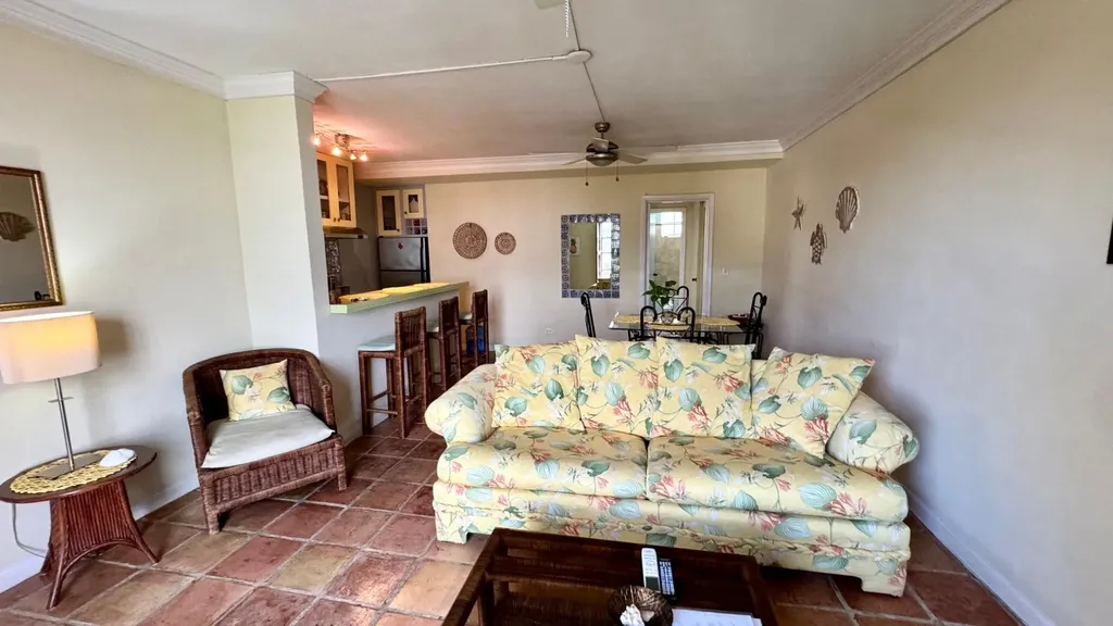 Tip Top Condominiums New Providence Paradise Island BS