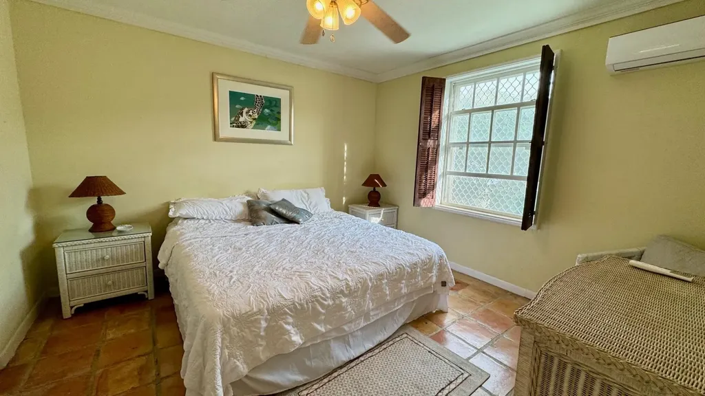 Tip Top Condominiums New Providence Paradise Island BS