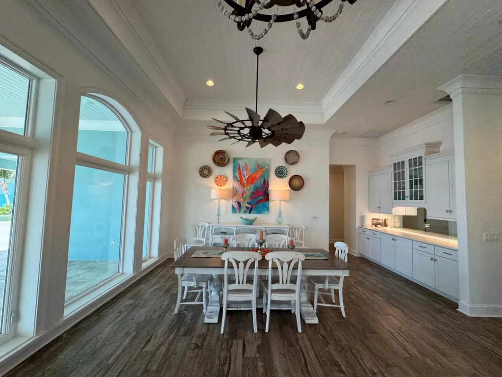 Pelican Bay Russel Island 44 Eleuthera BS