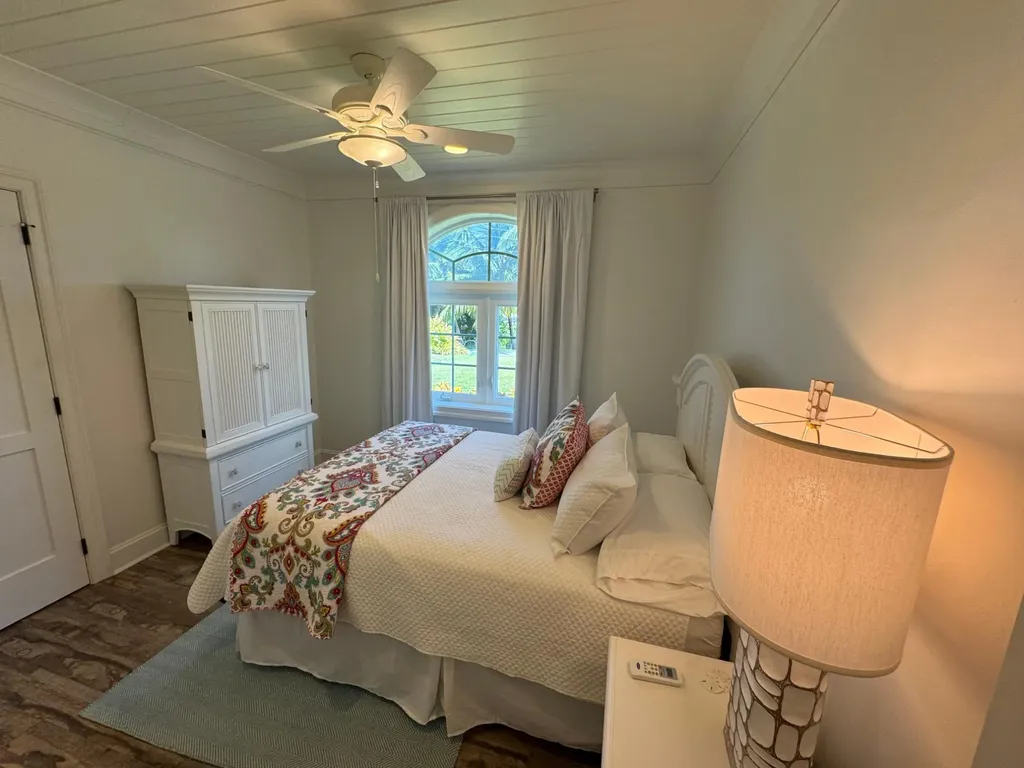 Pelican Bay Russel Island 44 Eleuthera BS