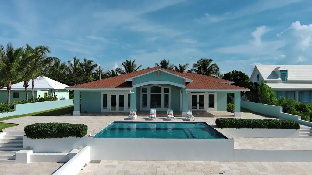 Pelican Bay Russel Island 44 Eleuthera BS