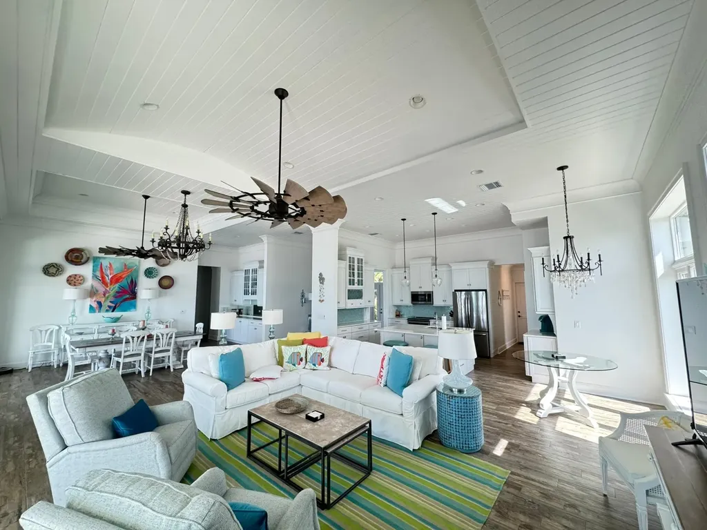 Pelican Bay Russel Island 44 Eleuthera BS