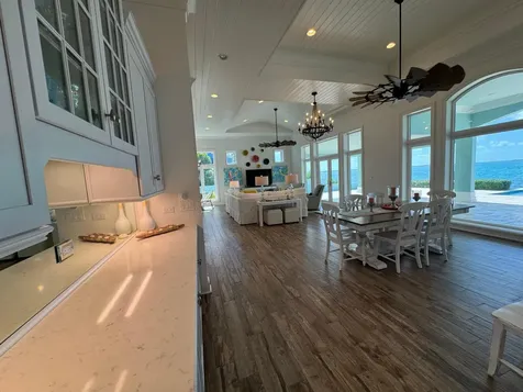 Pelican Bay Russel Island 44 Eleuthera BS