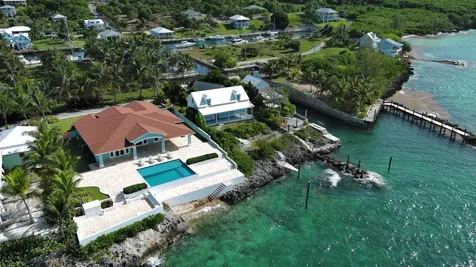 Pelican Bay Russel Island 44 Eleuthera BS