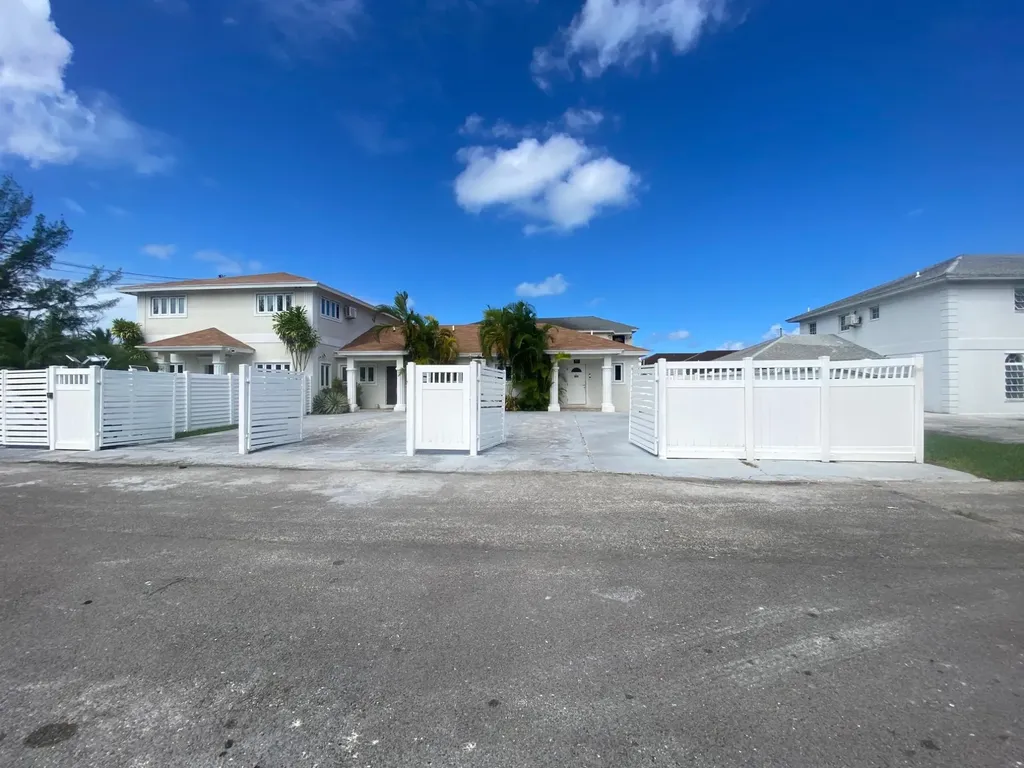 Landrail Close New Providence Paradise Island BS