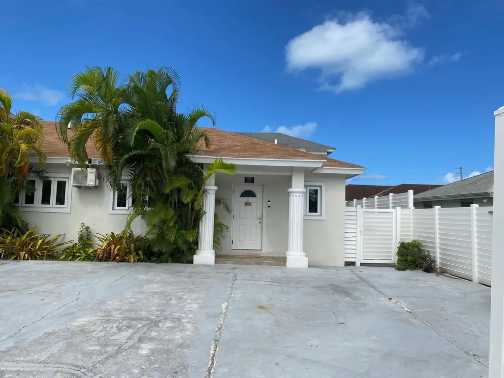 Landrail Close New Providence Paradise Island BS