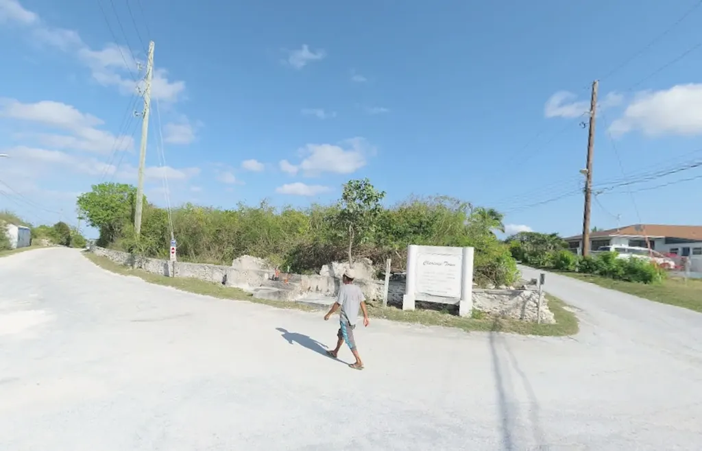 Queen's Street Long Island BS