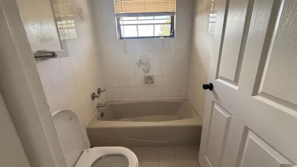 Easter Avenue 363 Grand Bahama Freeport BS