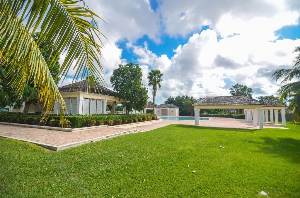 Pearl Road, West Winds New Providence Paradise Island BS