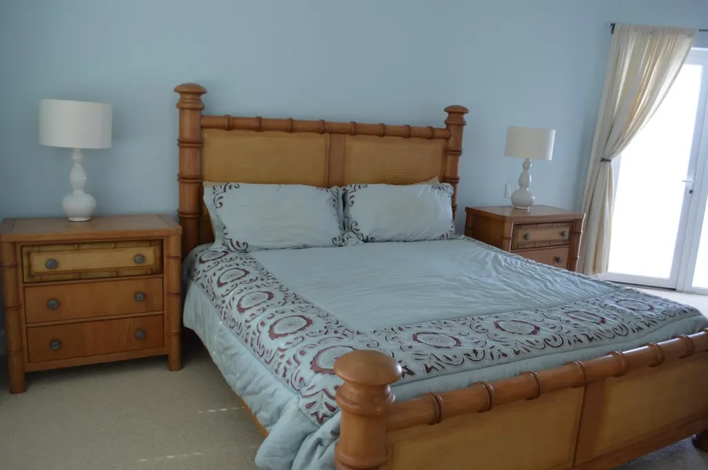 West Bay Street Bayroc New Providence Paradise Island BS