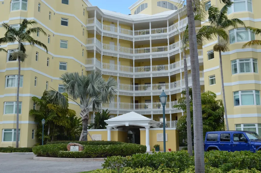 West Bay Street Bayroc New Providence Paradise Island BS