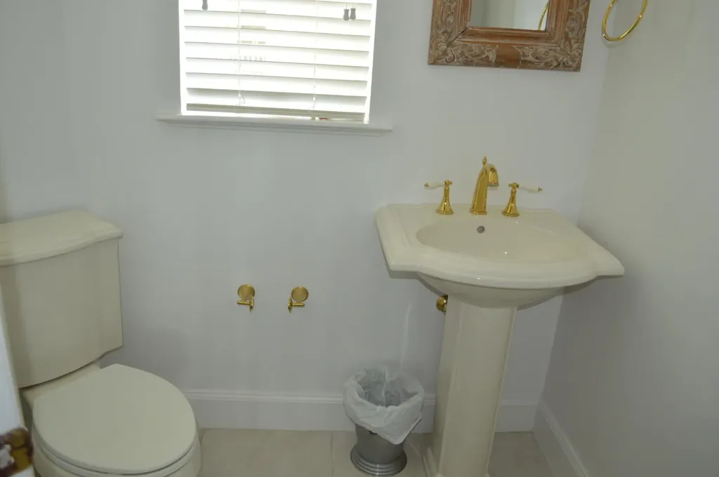 West Bay Street Bayroc New Providence Paradise Island BS