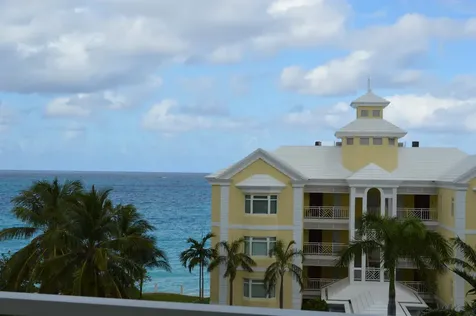 West Bay Street Bayroc New Providence Paradise Island BS