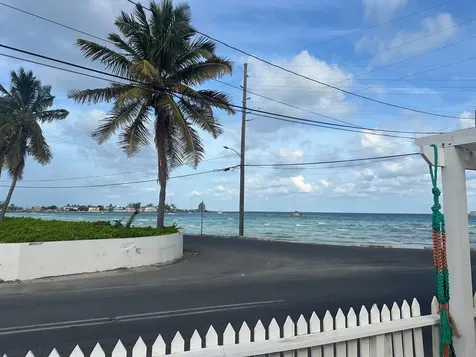 1 Green Castle Eleuthera BS