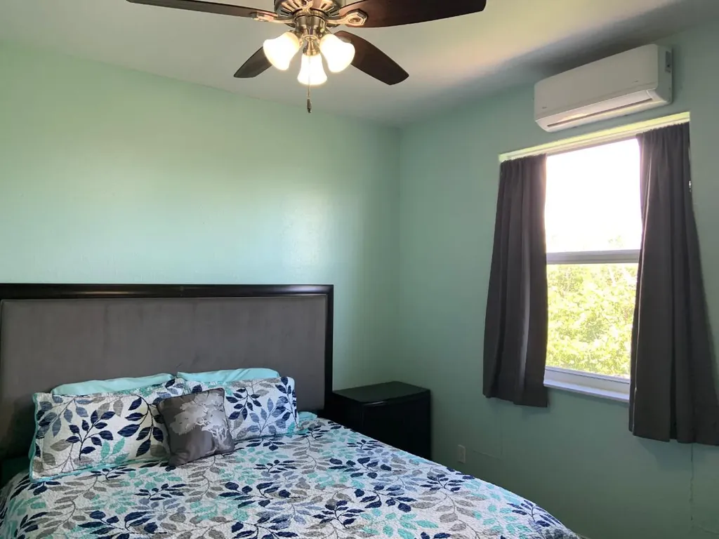 Turtle Creek - Sand Banks Abaco BS