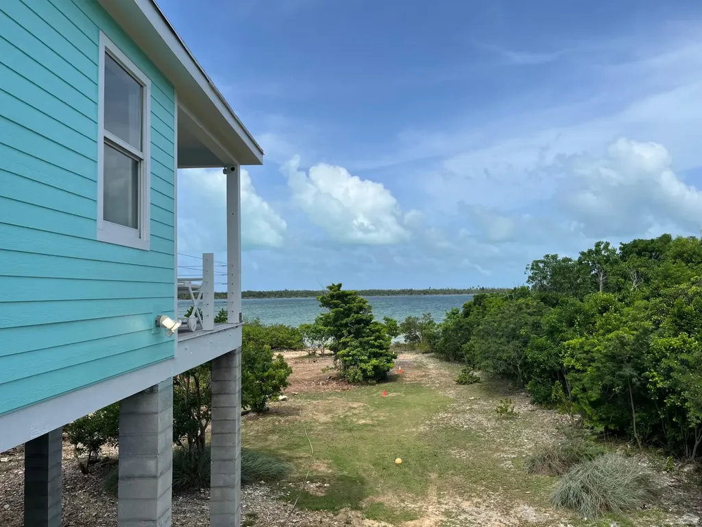 Turtle Creek - Sand Banks Abaco BS