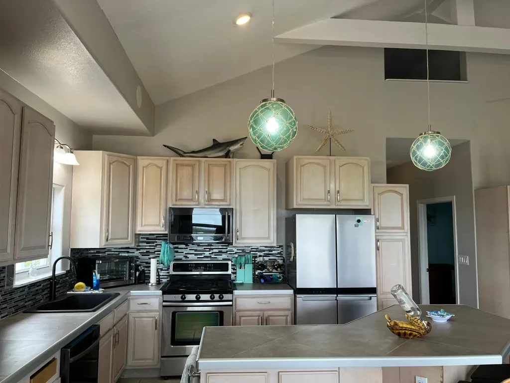 Turtle Creek - Sand Banks Abaco BS