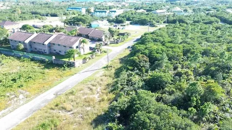 Block 13, Lot 47 Bahamia Grand Bahama Freeport BS