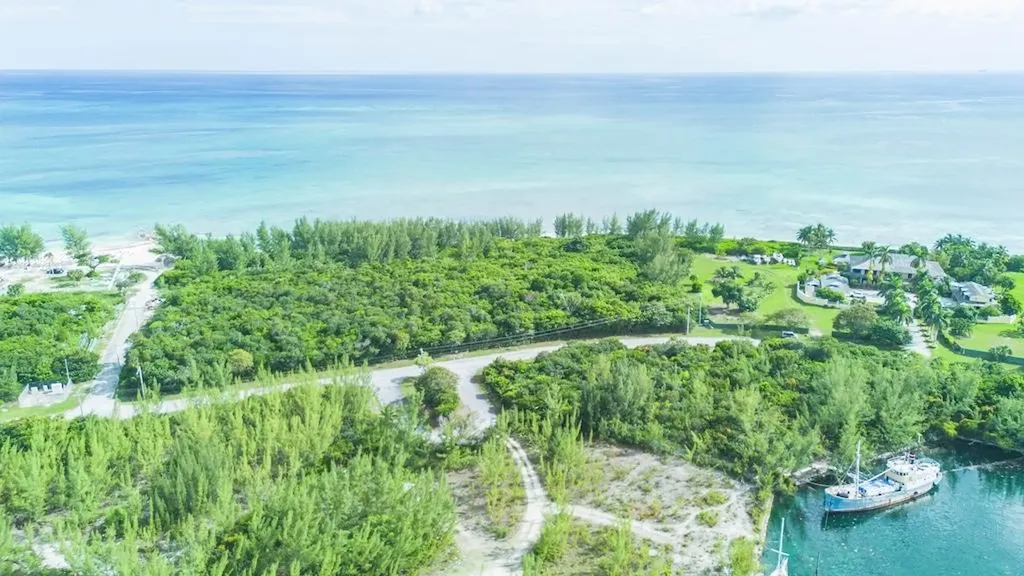 Bell Channel Tract Y Grand Bahama Freeport BS