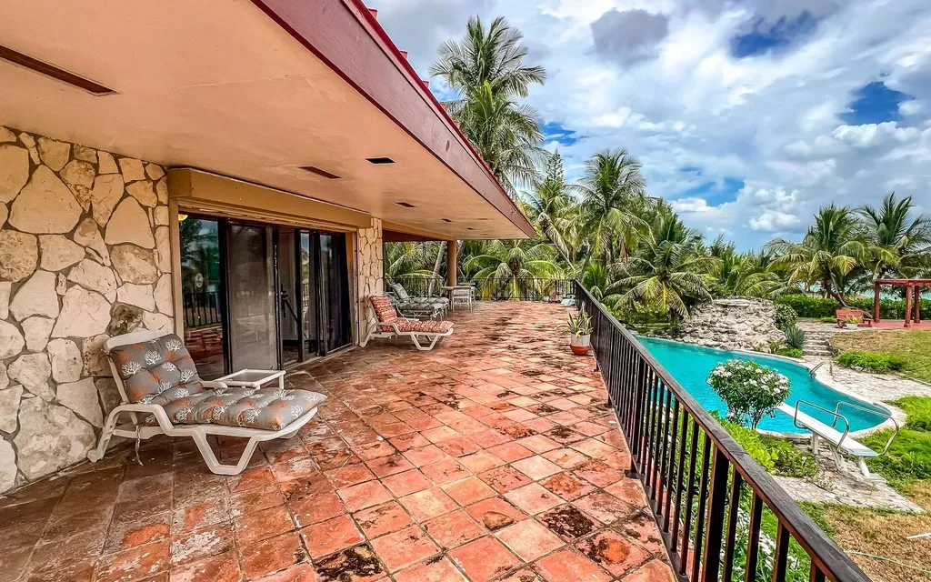 62 And 64 Sea View Lane Grand Bahama Freeport BS