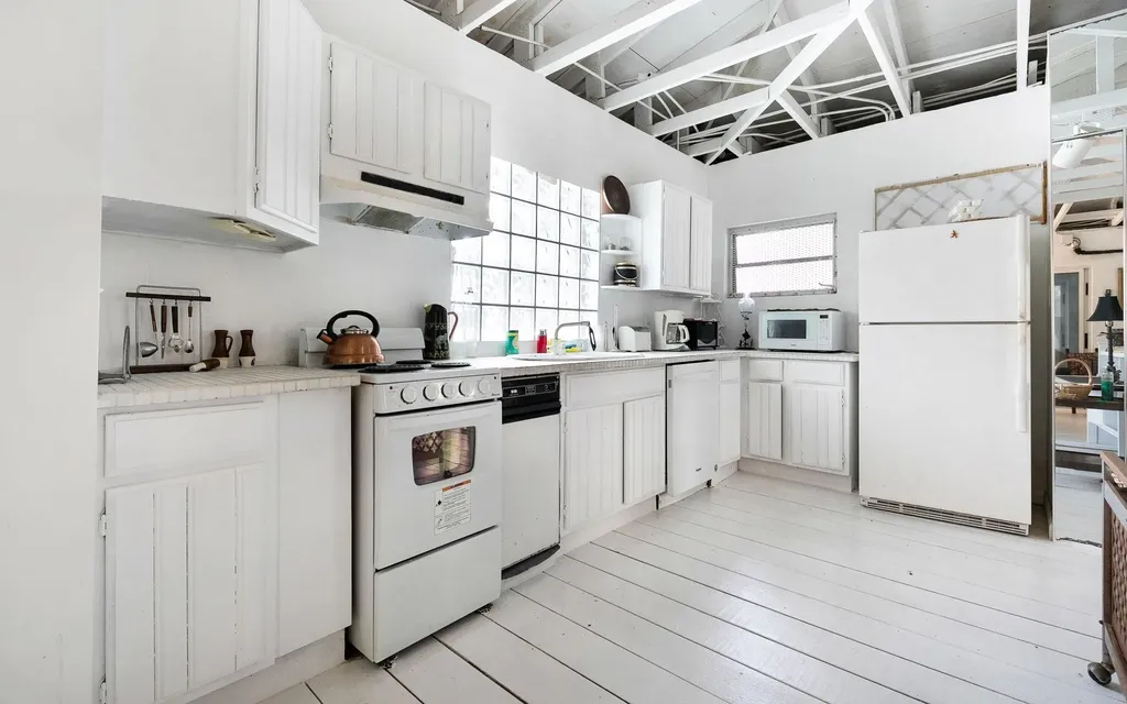 62 And 64 Sea View Lane Grand Bahama Freeport BS