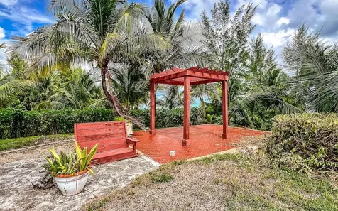 62 And 64 Sea View Lane Grand Bahama Freeport BS