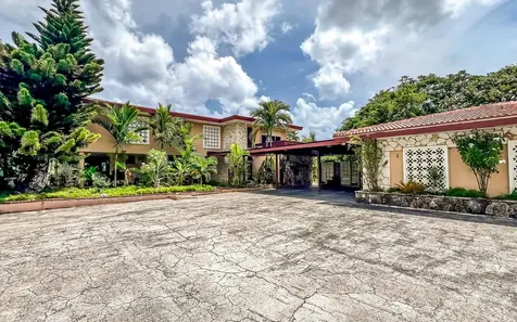 62 And 64 Sea View Lane Grand Bahama Freeport BS