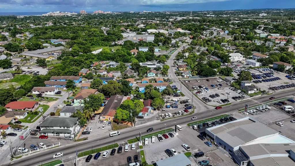 Thompson Blvd, Lot 9 & 10 New Providence Paradise Island BS
