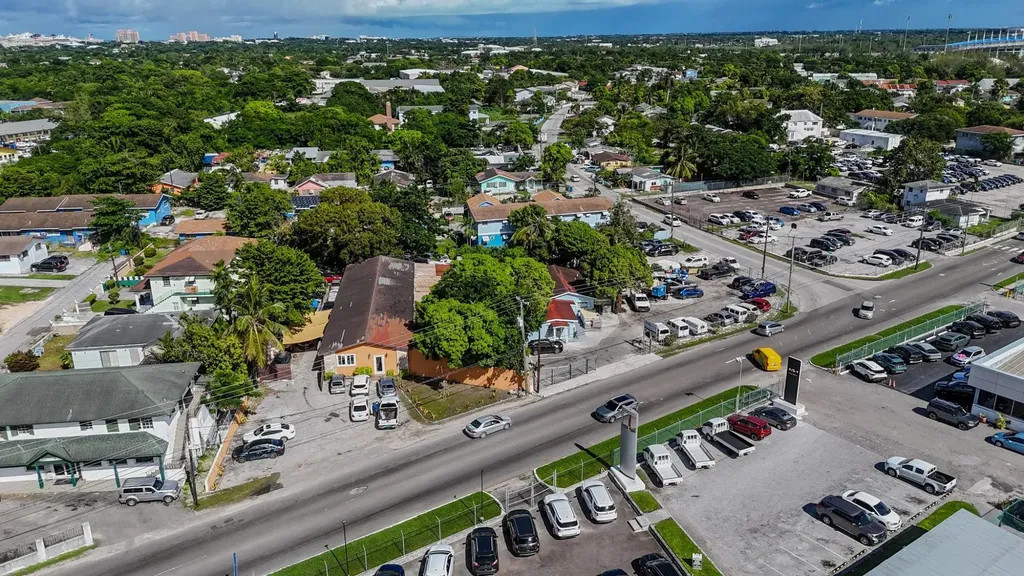 Thompson Blvd, Lot 9 & 10 New Providence Paradise Island BS