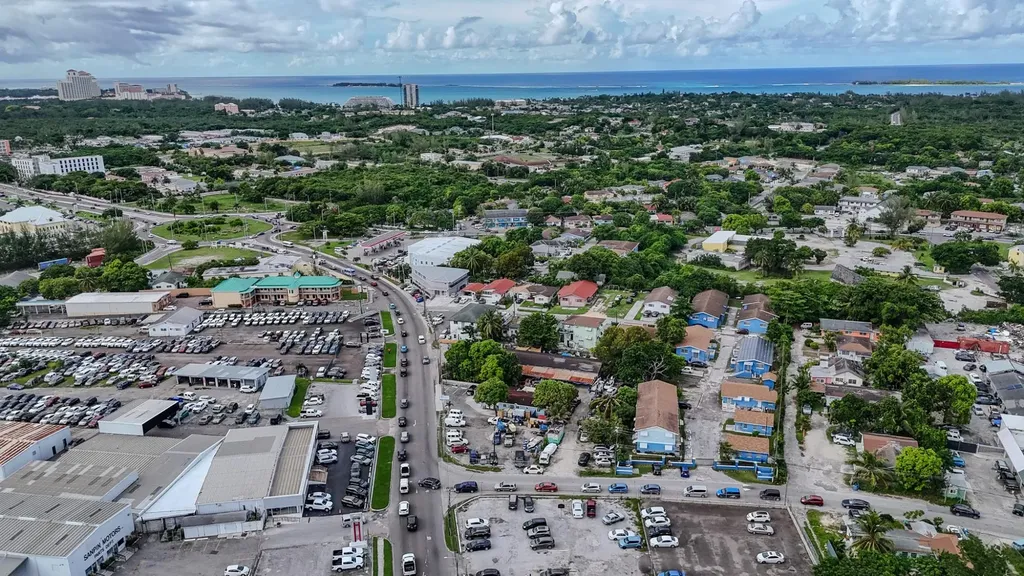 Thompson Blvd, Lot 9 & 10 New Providence Paradise Island BS