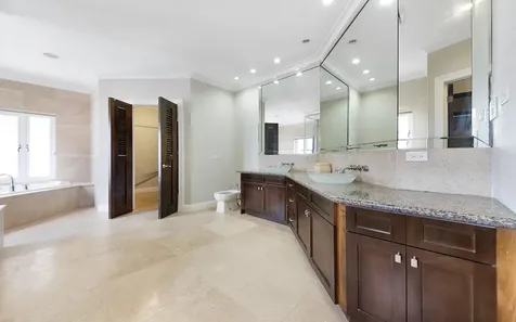 #5 Palatial Estates New Providence Paradise Island BS