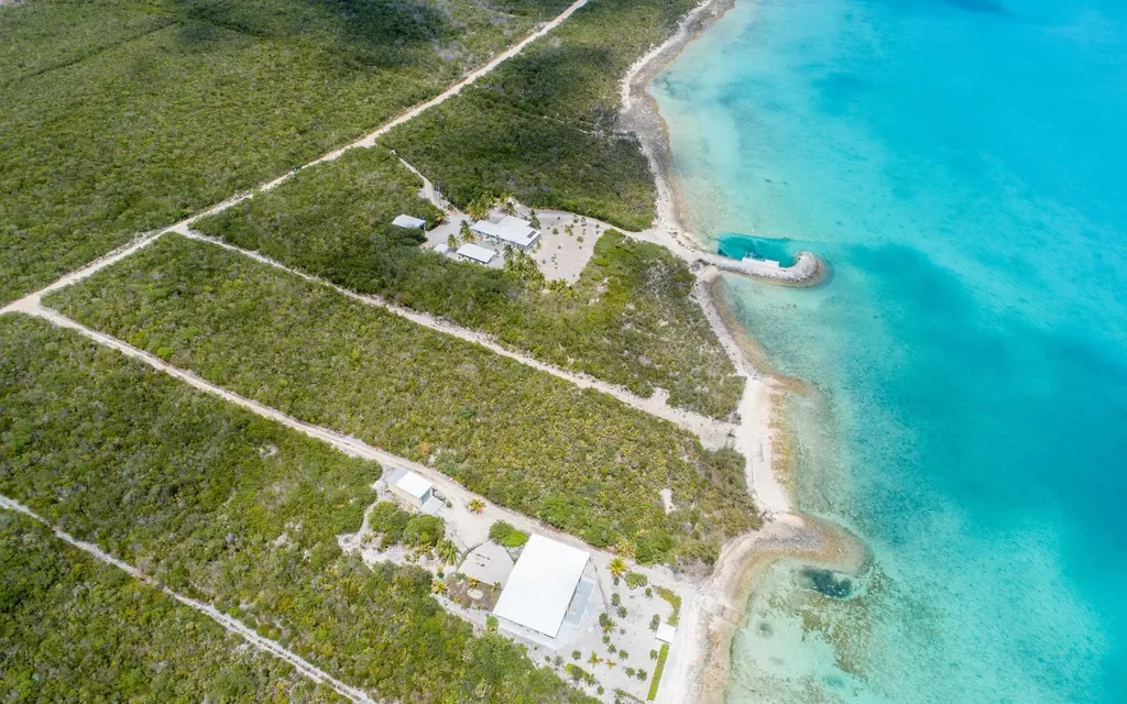 Beachfront Indian Hole Point Long Island BS