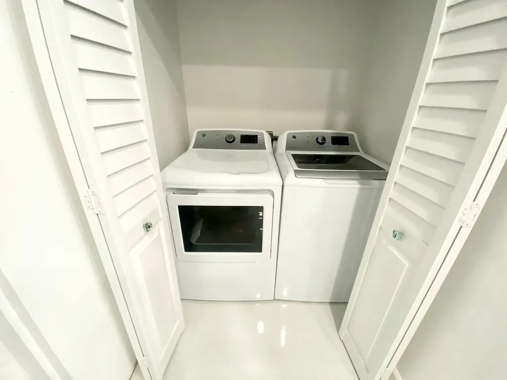 Forrest Drive Abaco BS